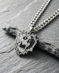 Skull wire heart