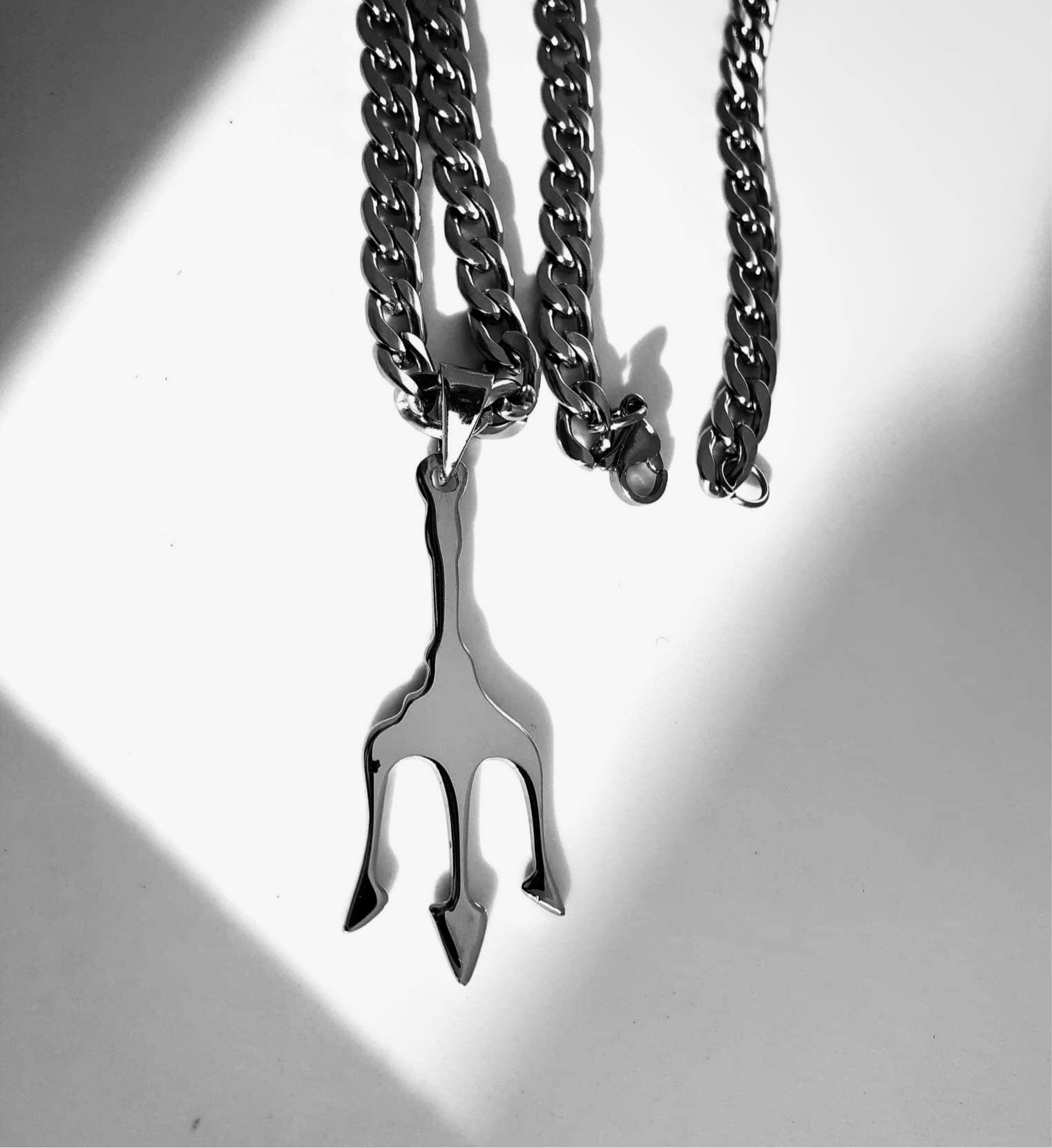 Devil fork chain – Rock Your Fits