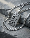 The start card necklace