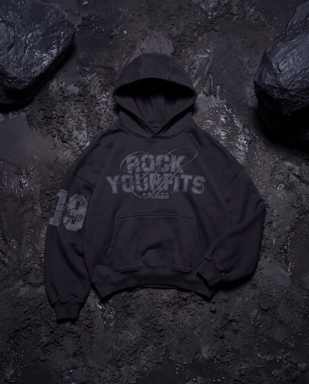 Nineteen hoodie